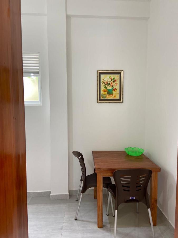 Senarathna Guest House Weligama Buitenkant foto