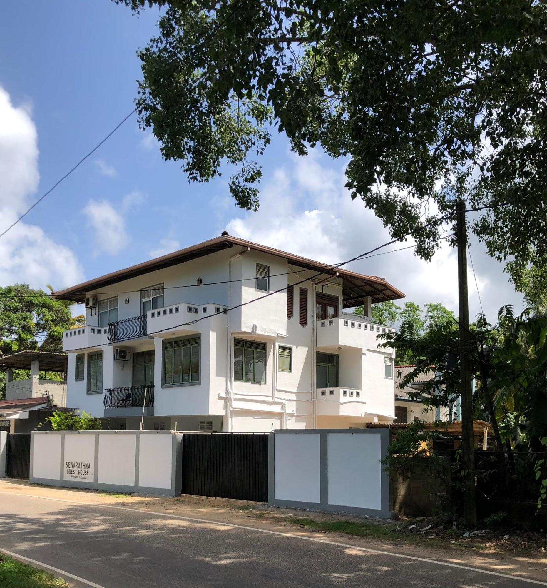 Senarathna Guest House Weligama Buitenkant foto