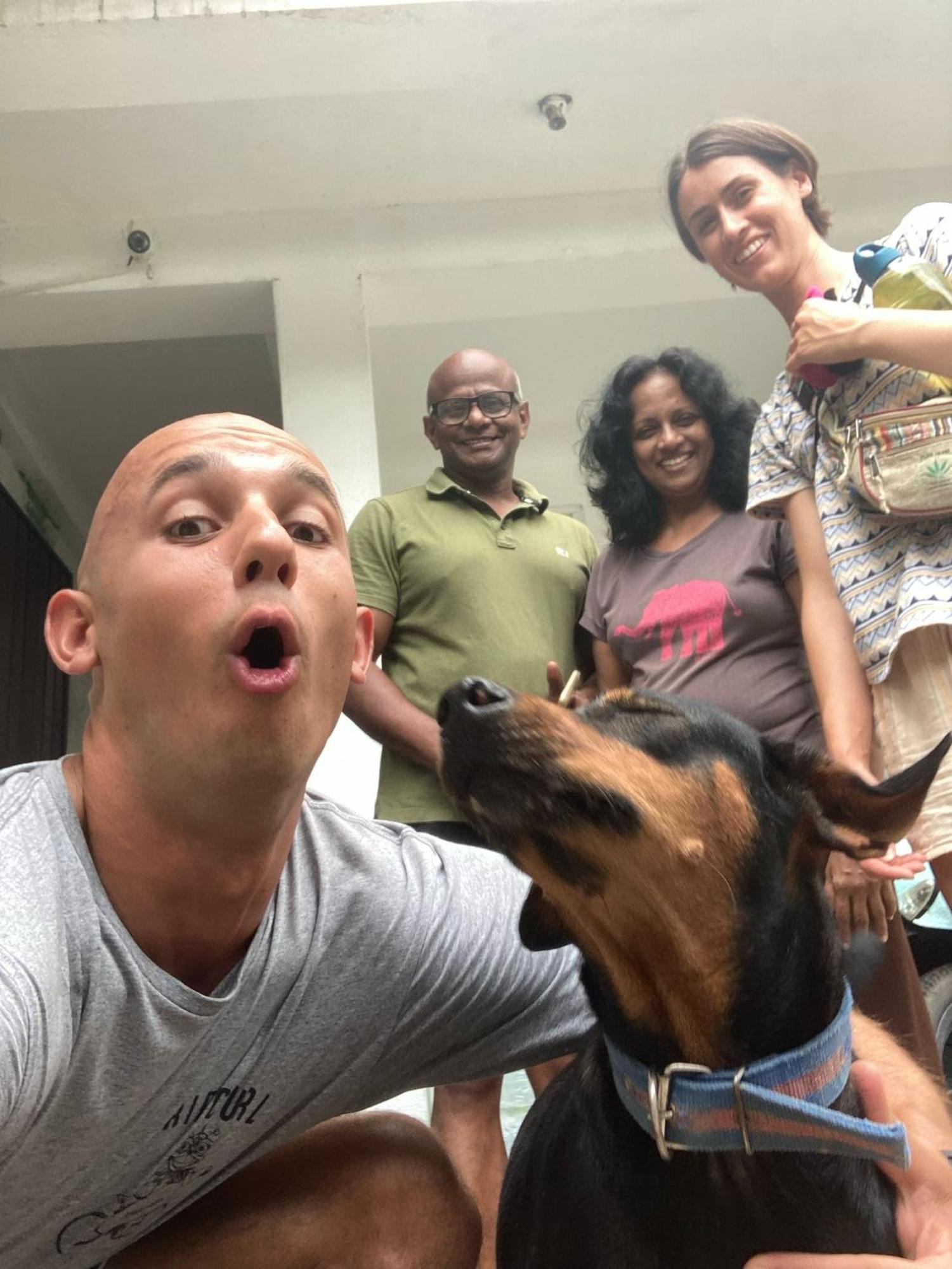 Senarathna Guest House Weligama Buitenkant foto